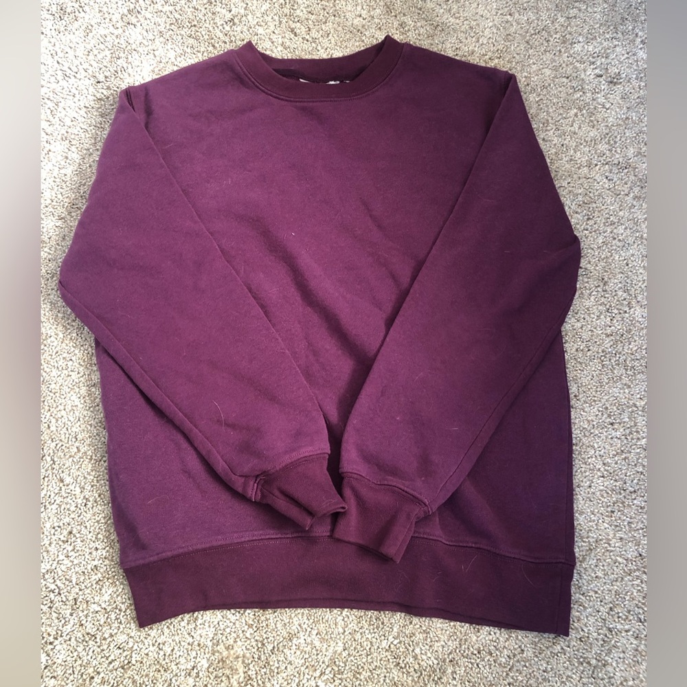 Crewneck sweatshirt